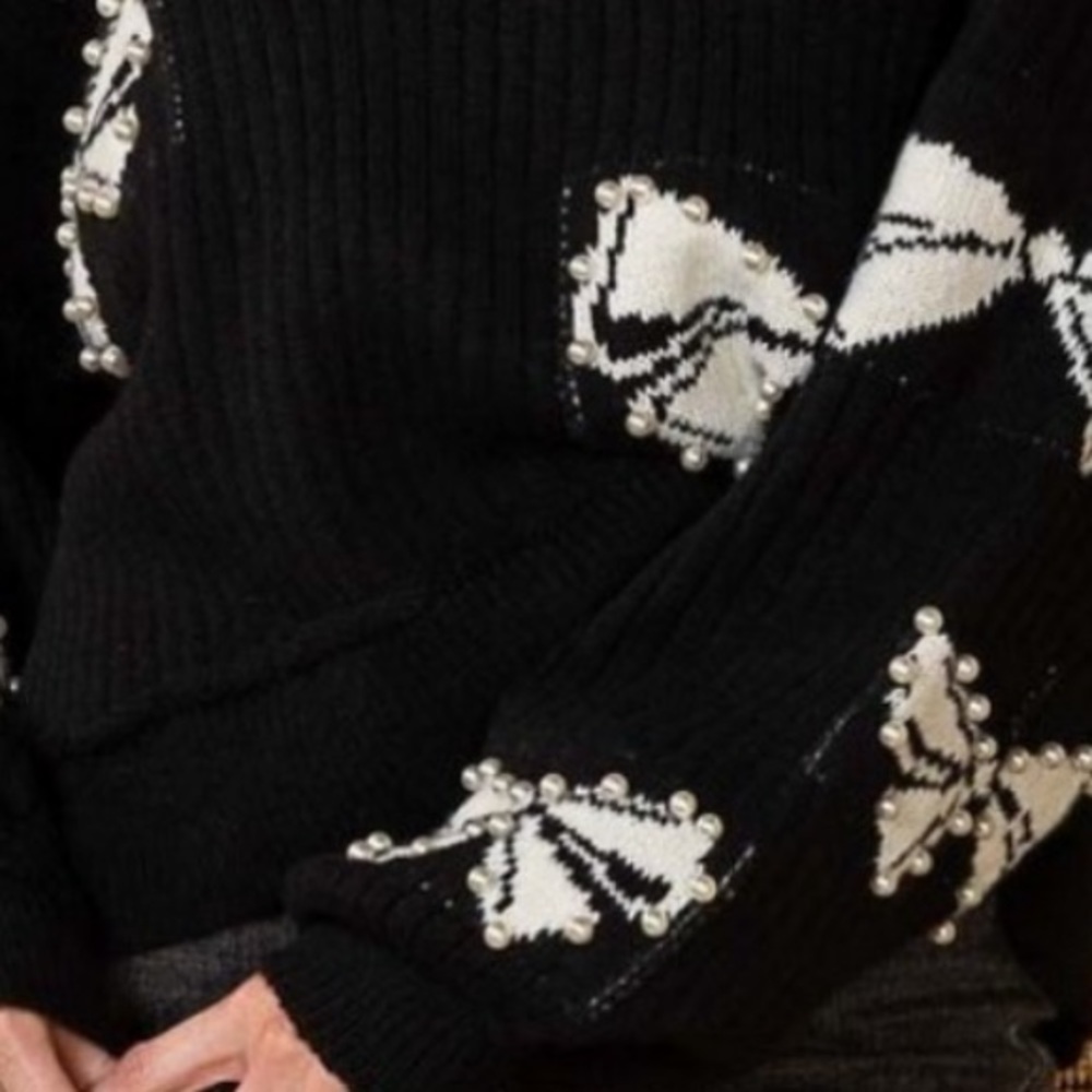 Sold 🔥POL Black holiday bead bowtie rib dolman sleeve sweater Christmas winter - Picture 6 of 6